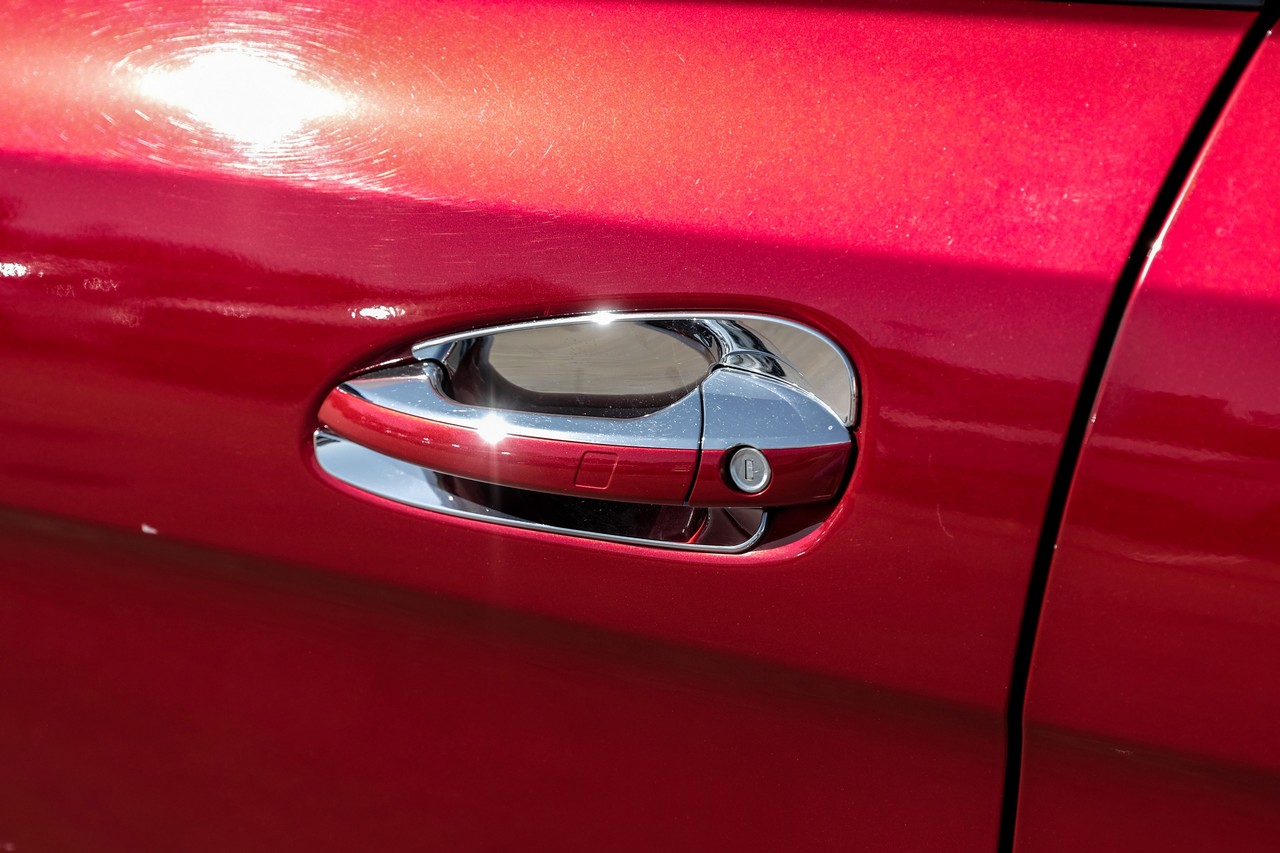 Mercedes-Benz GLE Vehicle Main Gallery Image 37