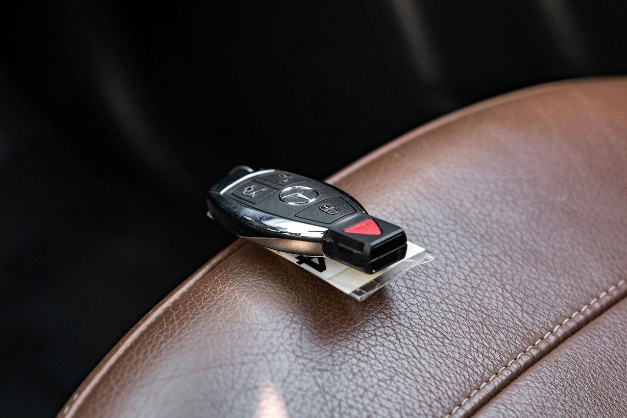 Mercedes-Benz GLE Vehicle Main Gallery Image 54