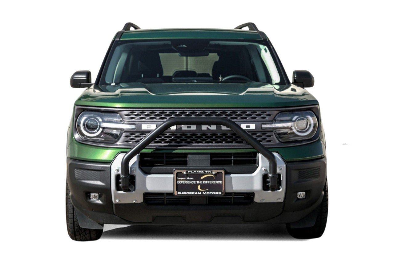 Ford Bronco Sport Vehicle Main Gallery Image 05