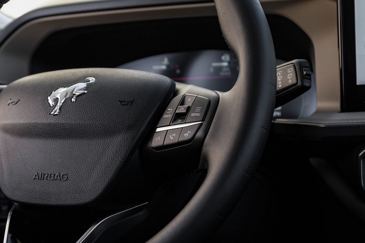 Ford Bronco Sport Vehicle Main Gallery Image 18