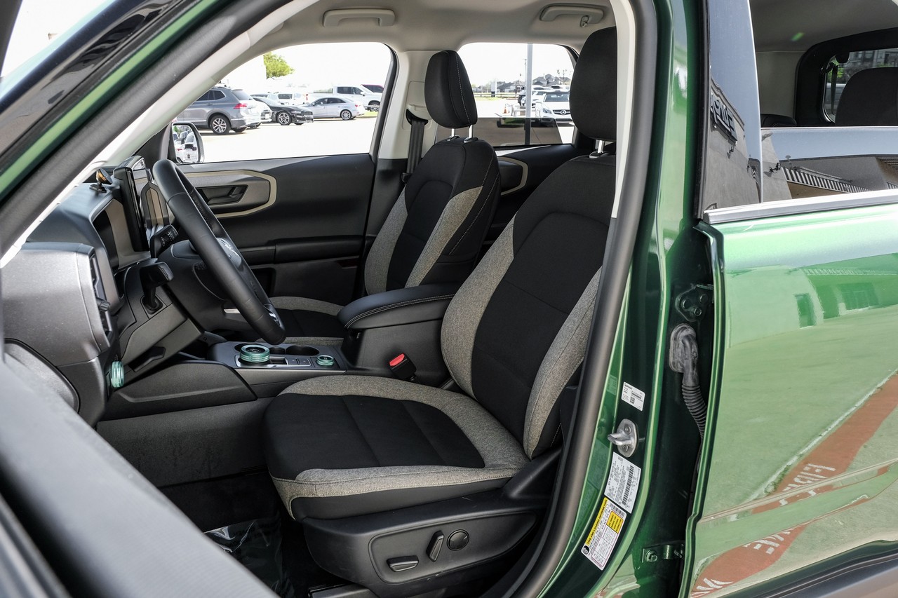 Ford Bronco Sport Vehicle Main Gallery Image 29