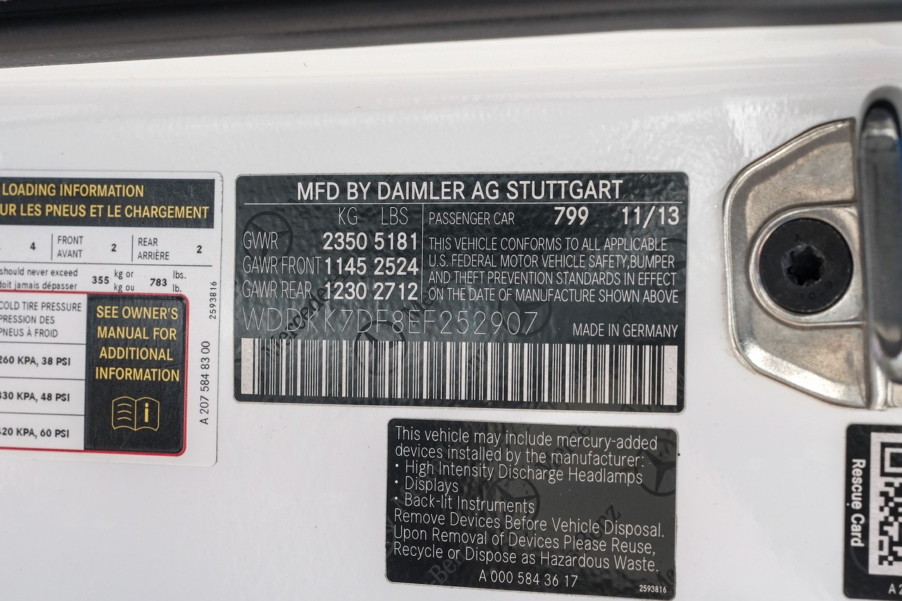 Mercedes-Benz E 550 Vehicle Main Gallery Image 46