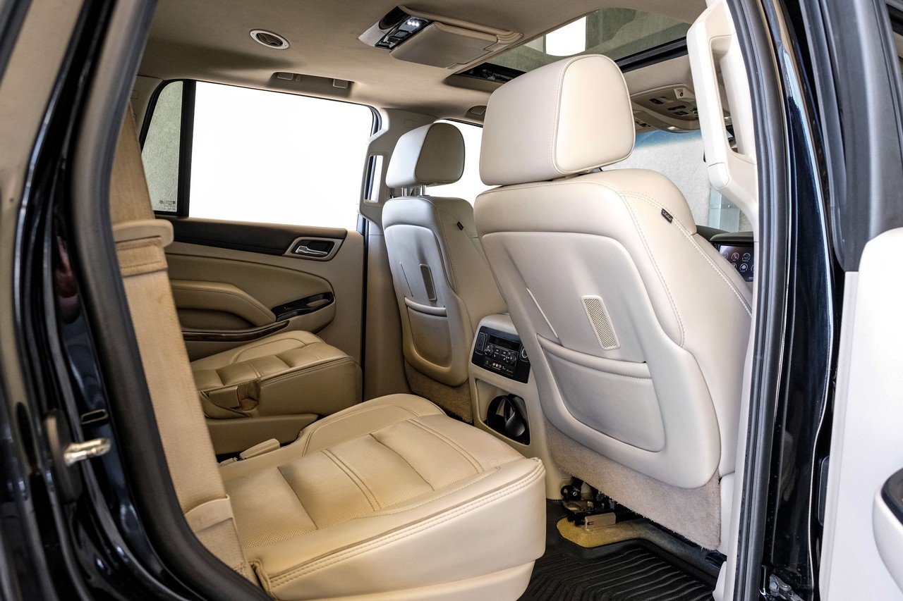 GMC Yukon Vehicle Main Gallery Image 39