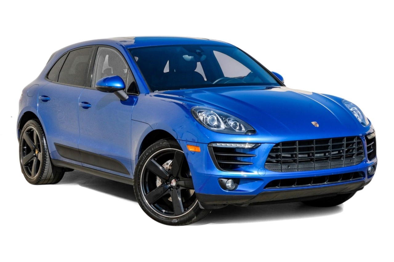 Porsche Macan Vehicle Main Gallery Image 07