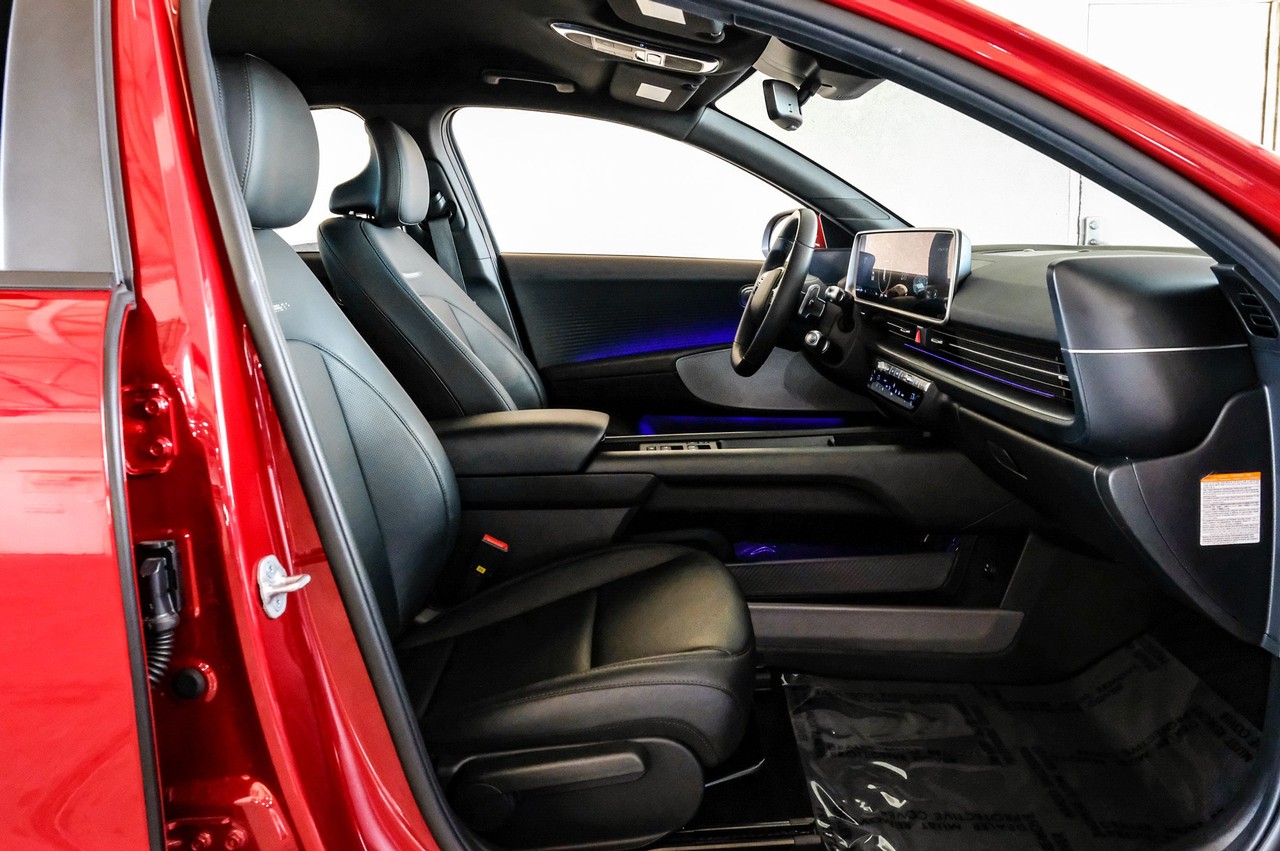 Hyundai IONIQ 6 Vehicle Main Gallery Image 31