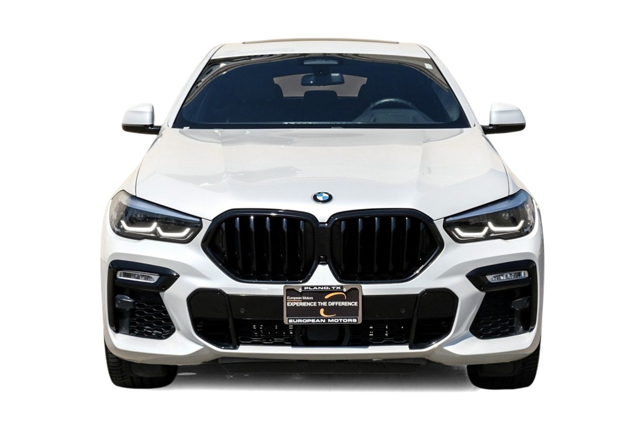 BMW X6 Vehicle Main Gallery Image 06