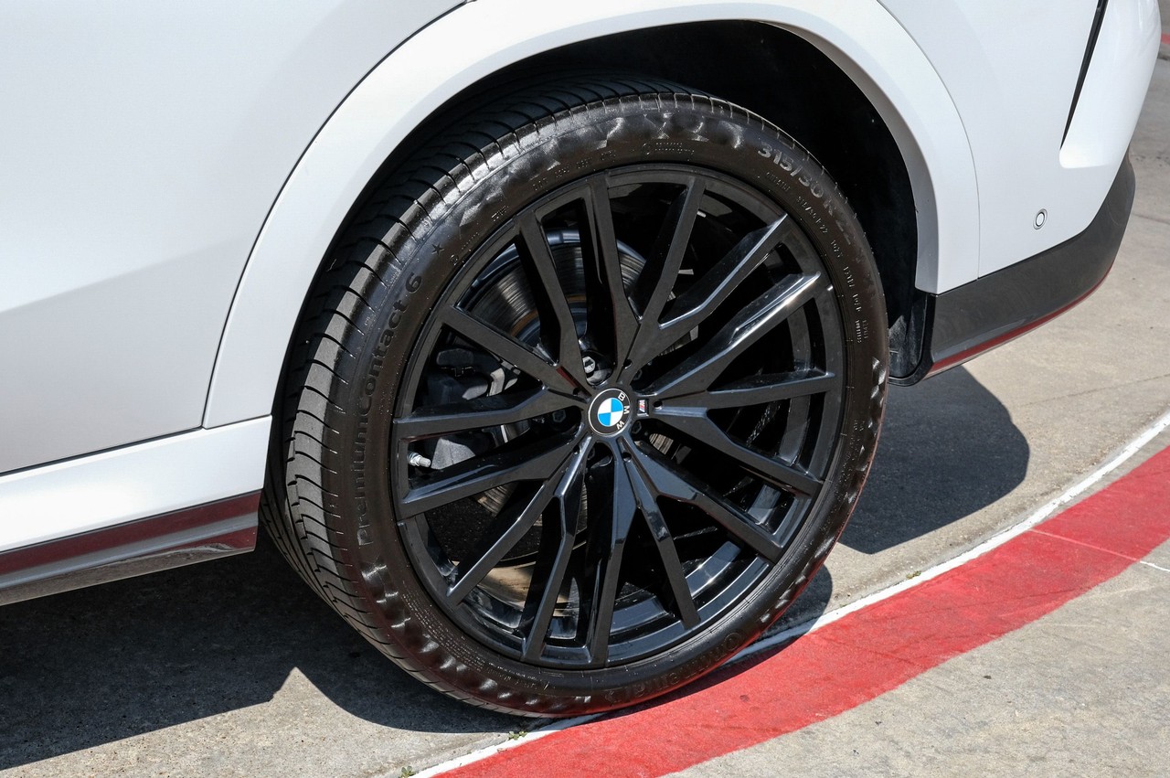 BMW X6 Vehicle Main Gallery Image 55