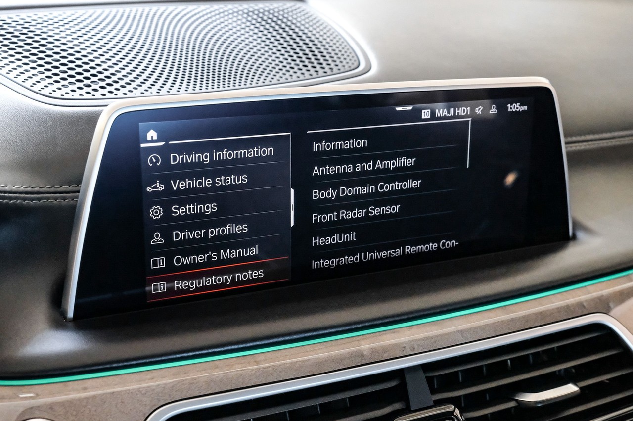 BMW 7 Series Vehicle Main Gallery Image 28