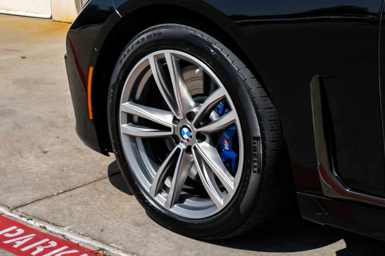 BMW 7 Series Vehicle Main Gallery Image 53