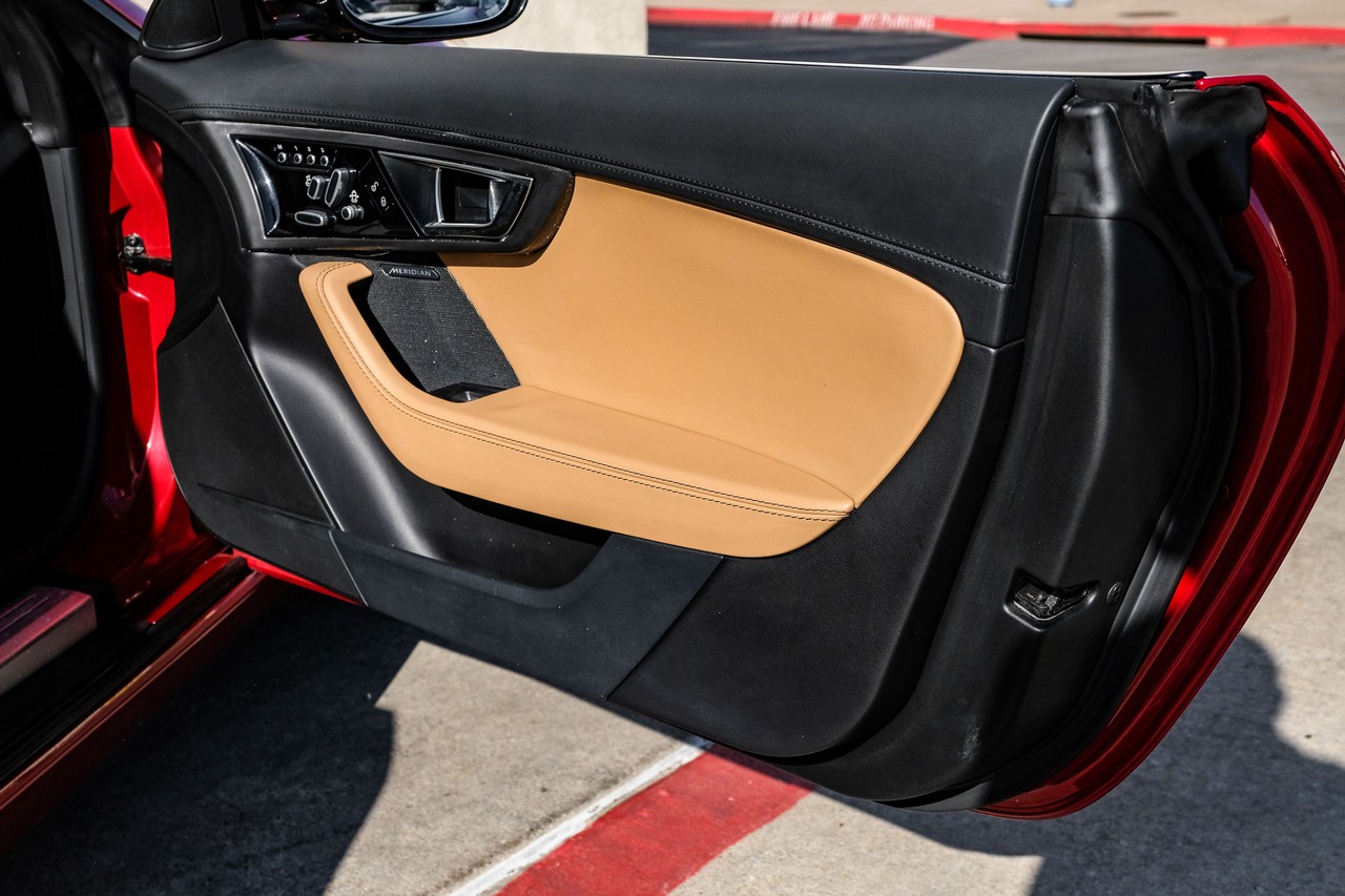 Jaguar F-Type Vehicle Main Gallery Image 41