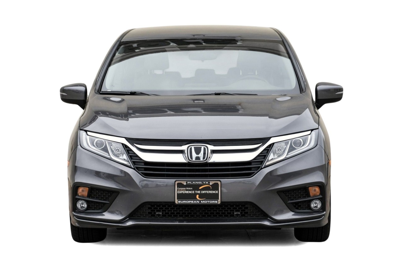 Honda Odyssey Vehicle Main Gallery Image 05