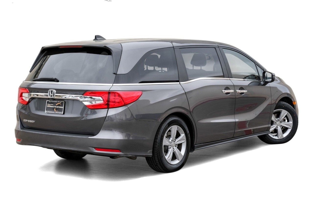 Honda Odyssey Vehicle Main Gallery Image 07