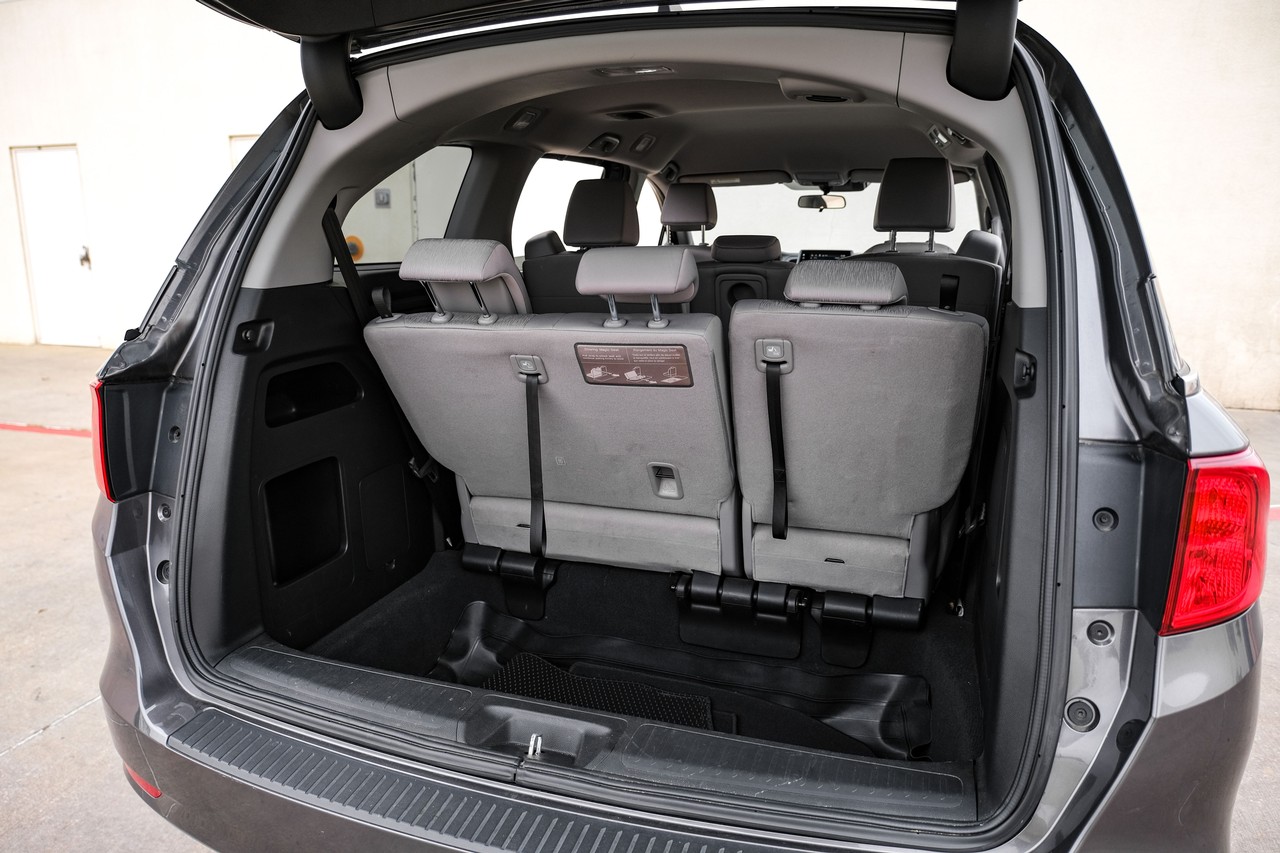 Honda Odyssey Vehicle Main Gallery Image 43