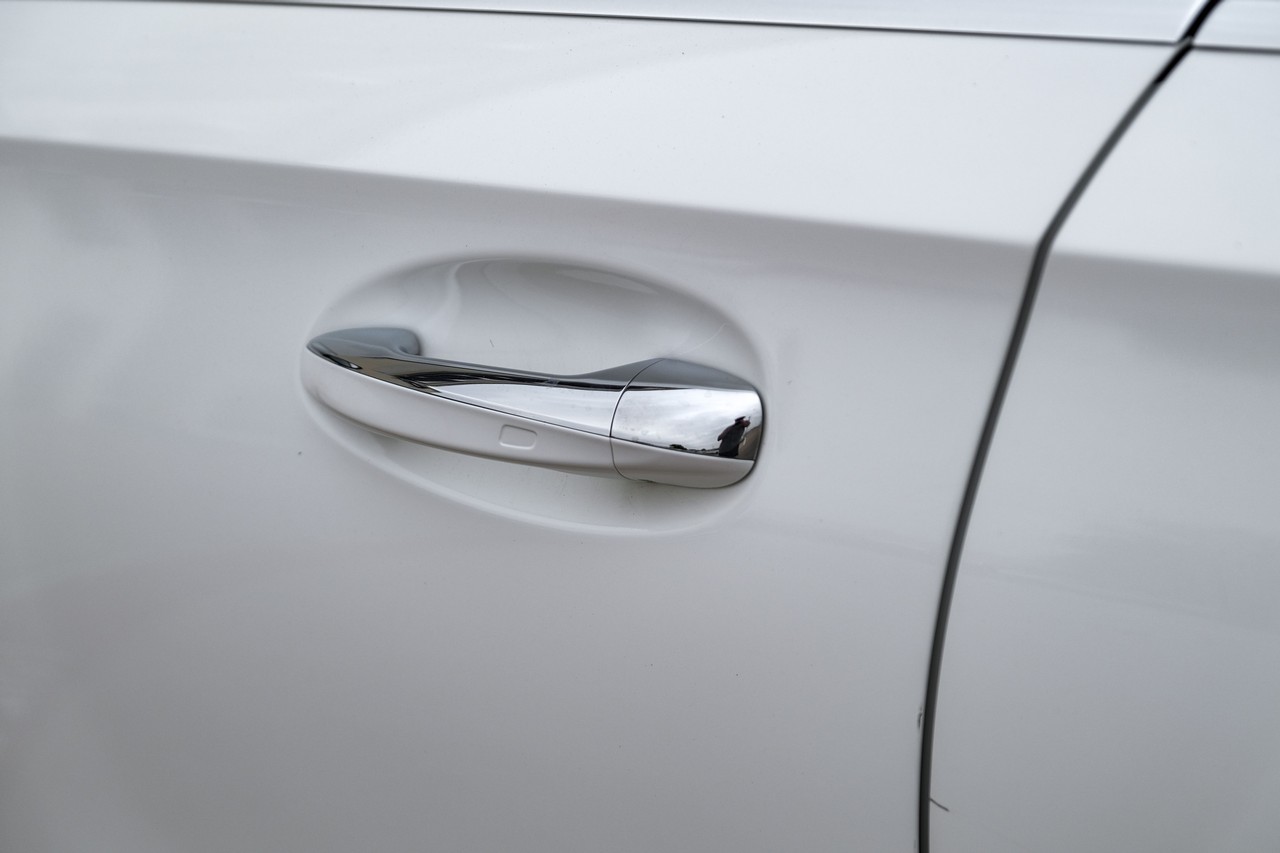 Mercedes-Benz A 220 Vehicle Main Gallery Image 40