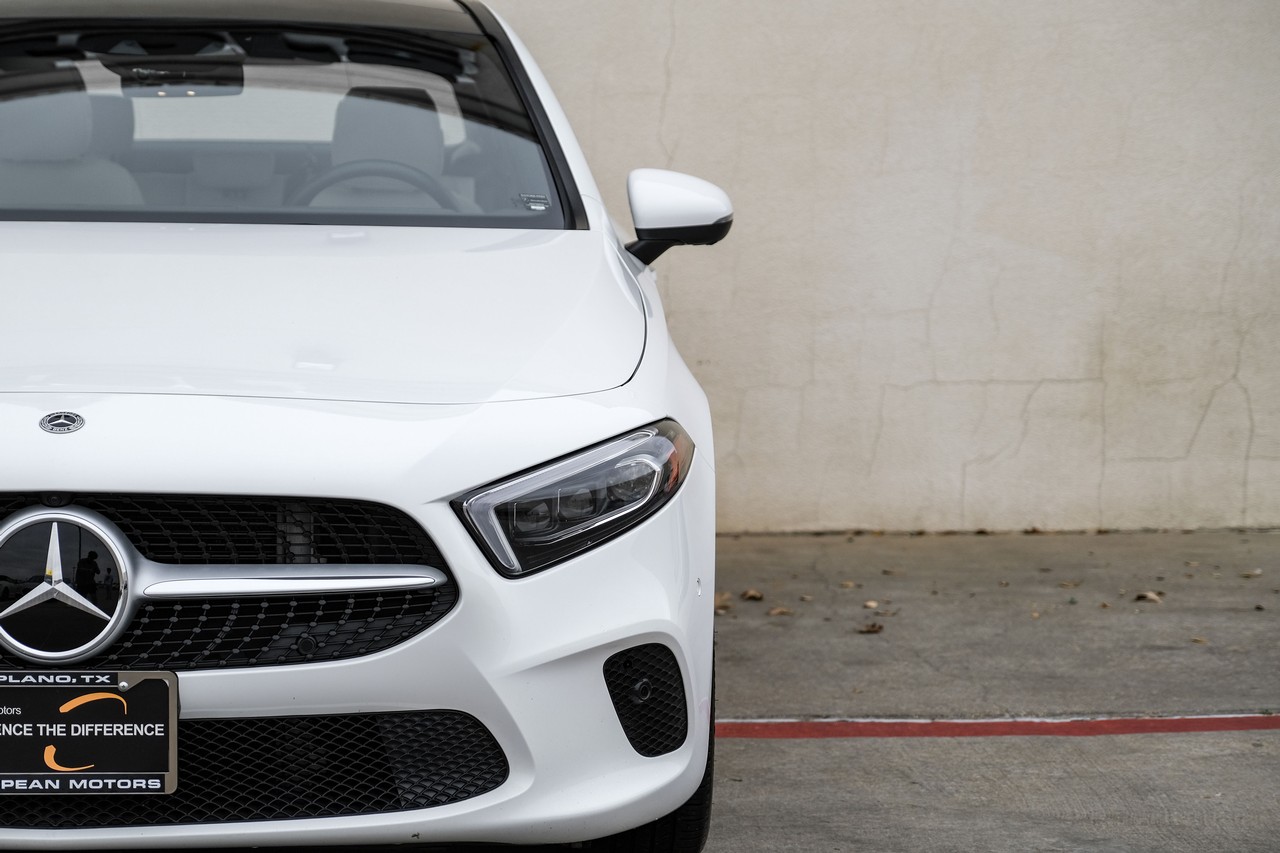 Mercedes-Benz A 220 Vehicle Main Gallery Image 47