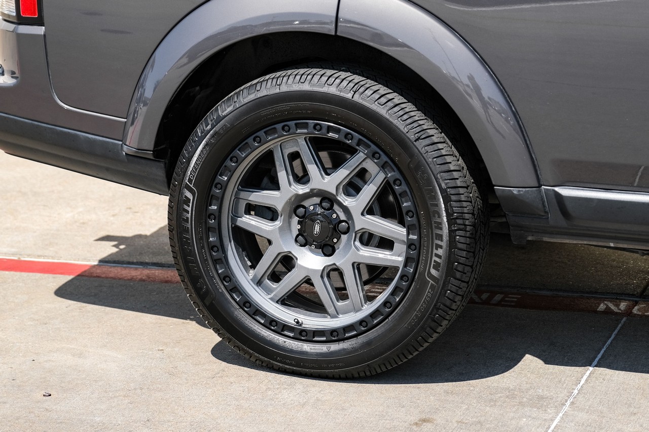 Land Rover LR4 Vehicle Main Gallery Image 49