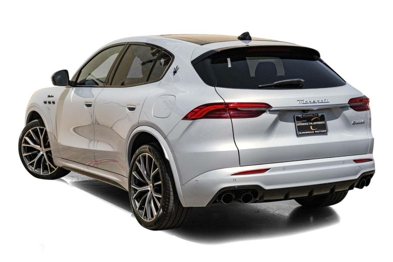 Maserati Grecale Vehicle Main Gallery Image 11