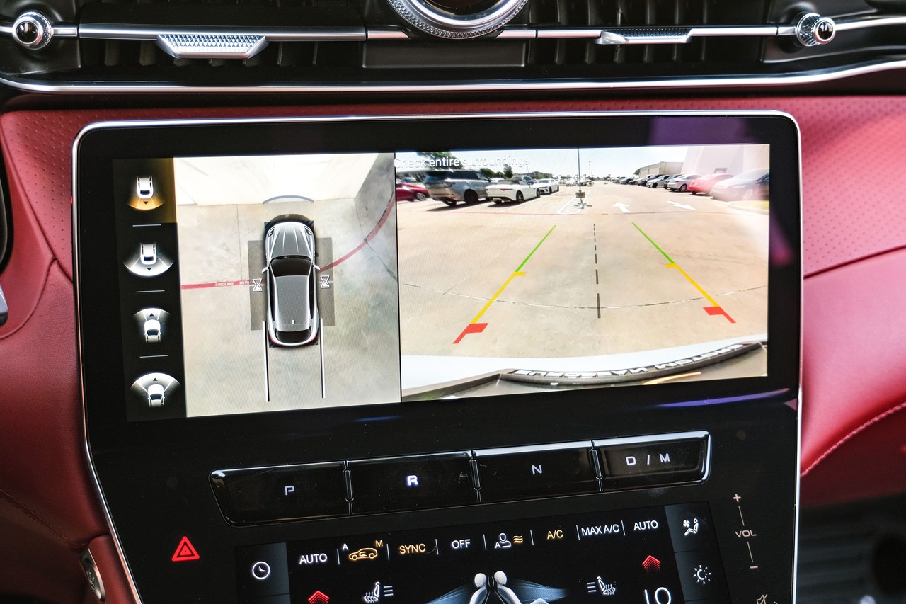 Maserati Grecale Vehicle Main Gallery Image 23