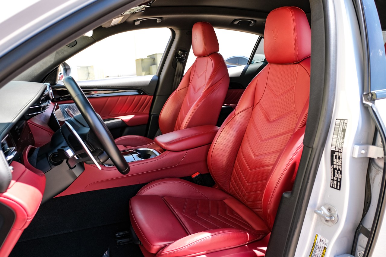 Maserati Grecale Vehicle Main Gallery Image 36