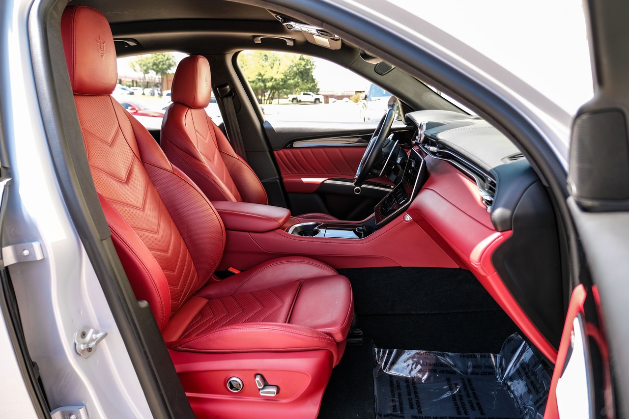 Maserati Grecale Vehicle Main Gallery Image 38