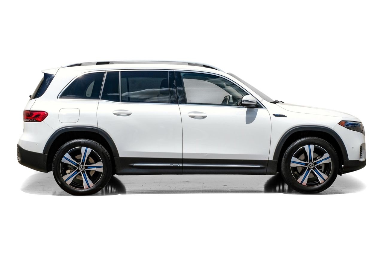 Mercedes-Benz EQB Vehicle Main Gallery Image 07