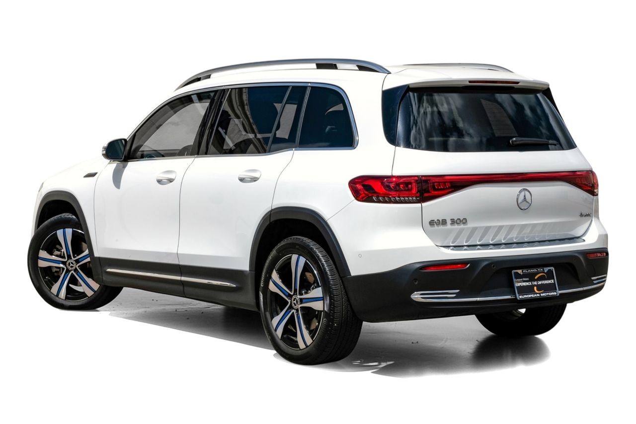 Mercedes-Benz EQB Vehicle Main Gallery Image 10