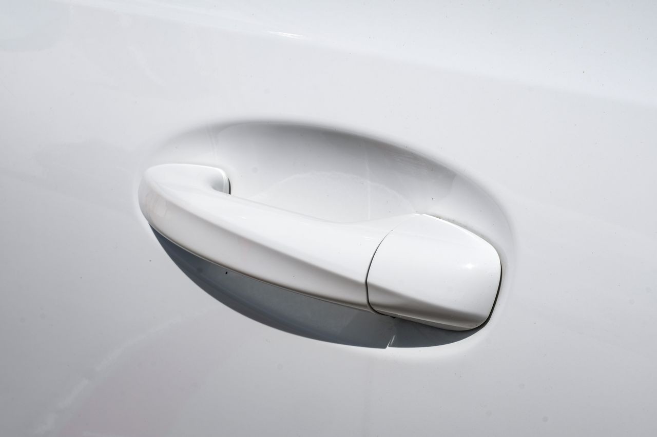 Mercedes-Benz EQB Vehicle Main Gallery Image 40