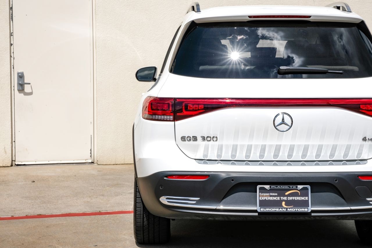 Mercedes-Benz EQB Vehicle Main Gallery Image 48