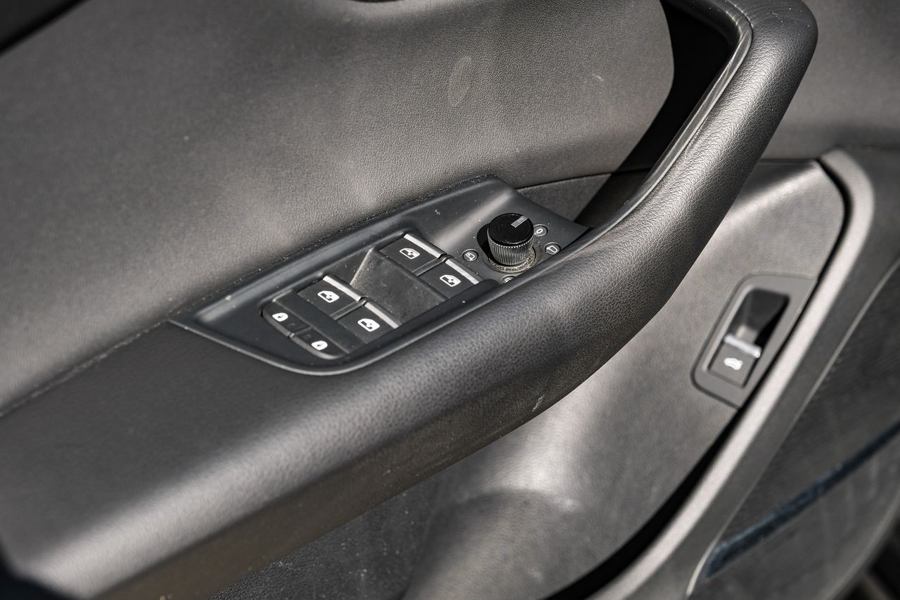 Audi Q8 Vehicle Main Gallery Image 43