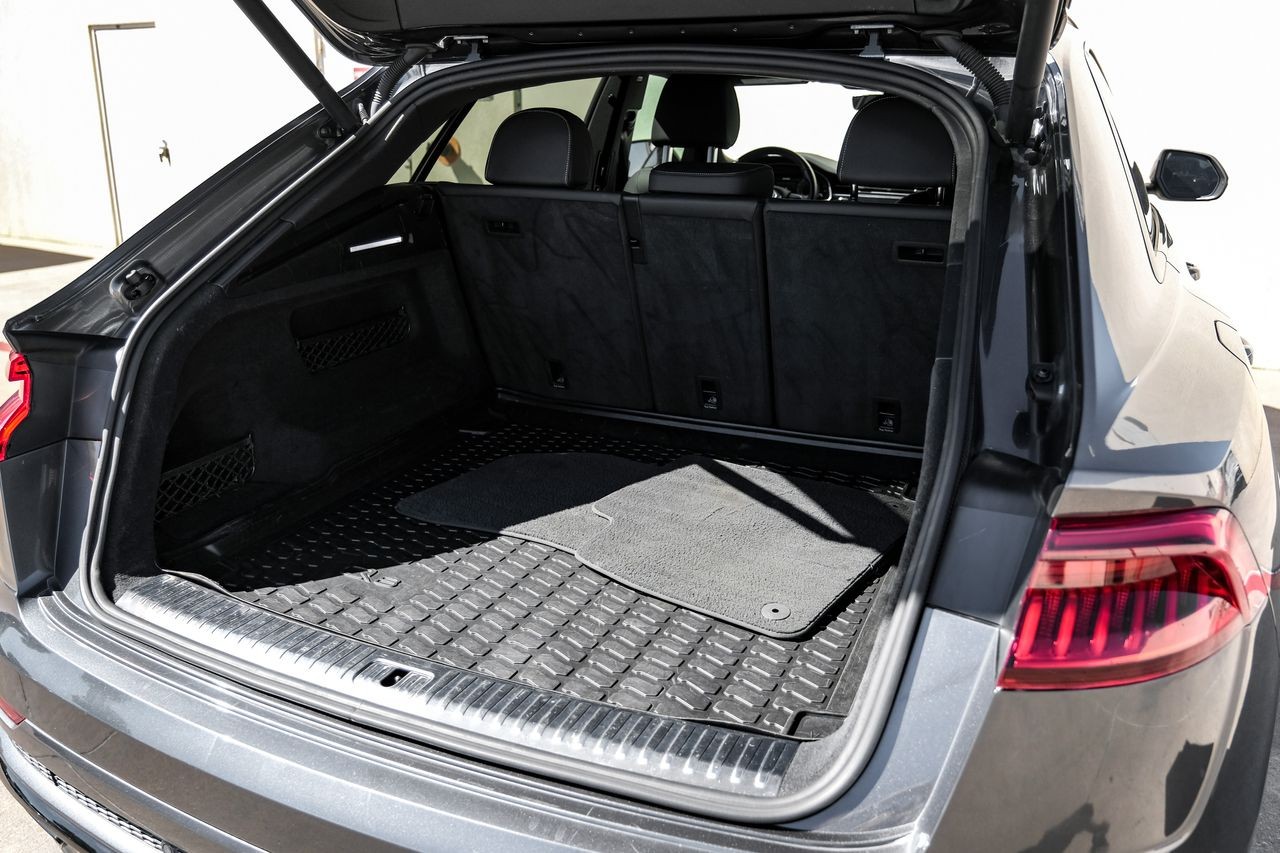 Audi Q8 Vehicle Main Gallery Image 50