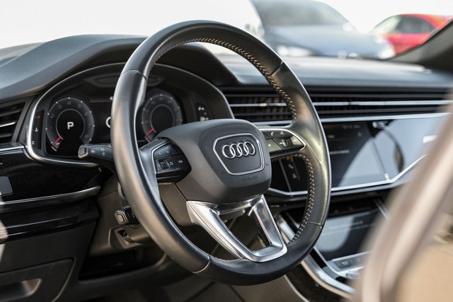 Audi Q8 Vehicle Main Gallery Image 16