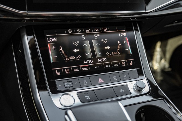 Audi Q8 Vehicle Main Gallery Image 29