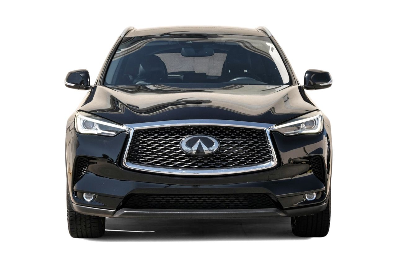 INFINITI QX50 Vehicle Main Gallery Image 06