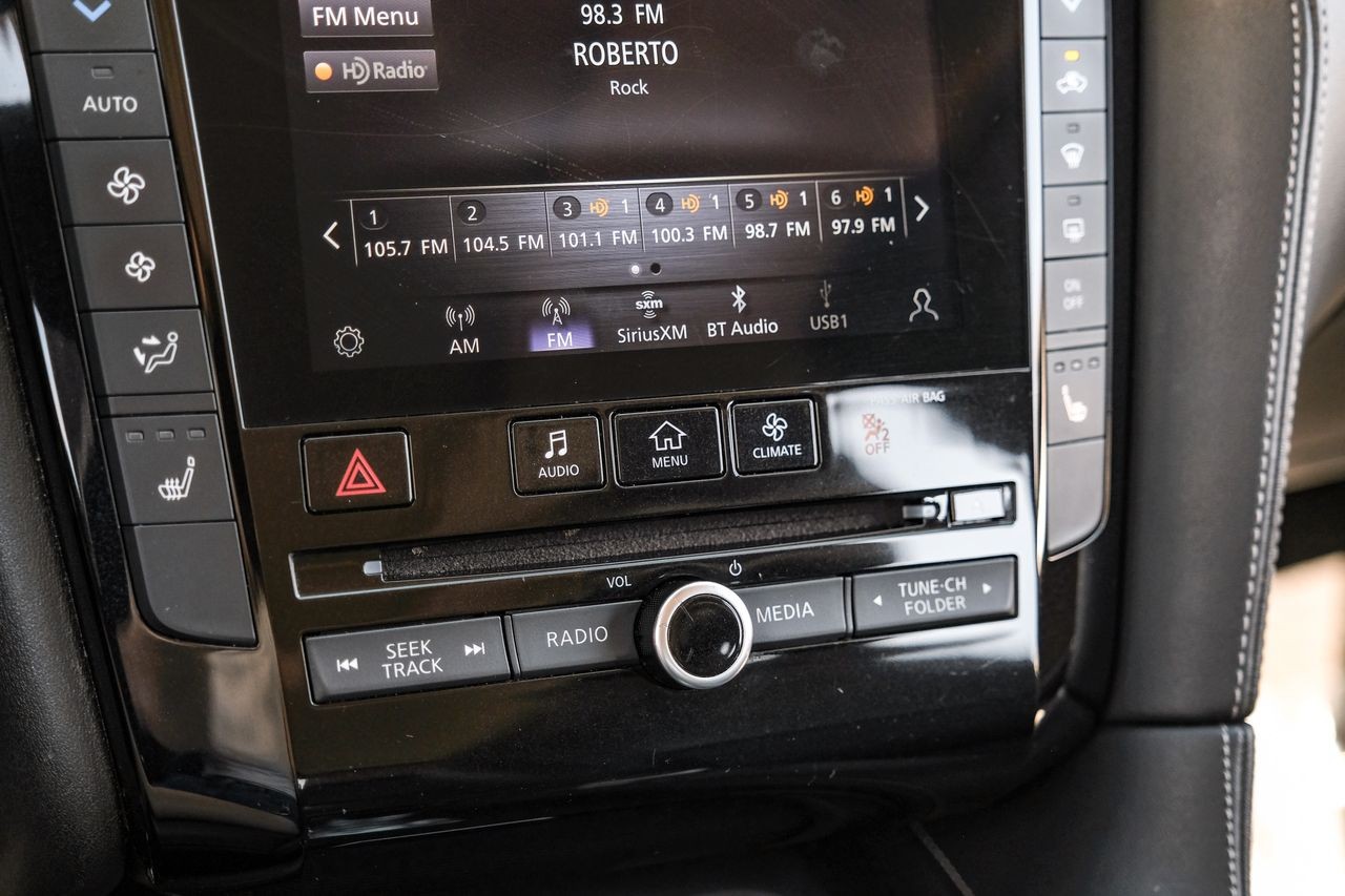 INFINITI QX50 Vehicle Main Gallery Image 30