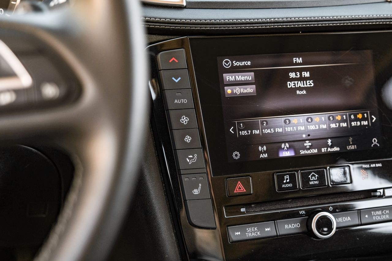 INFINITI QX50 Vehicle Main Gallery Image 31