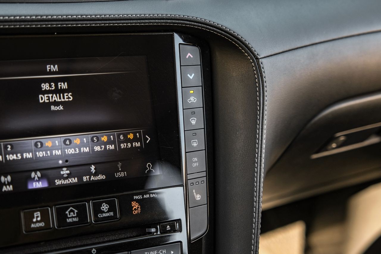 INFINITI QX50 Vehicle Main Gallery Image 32