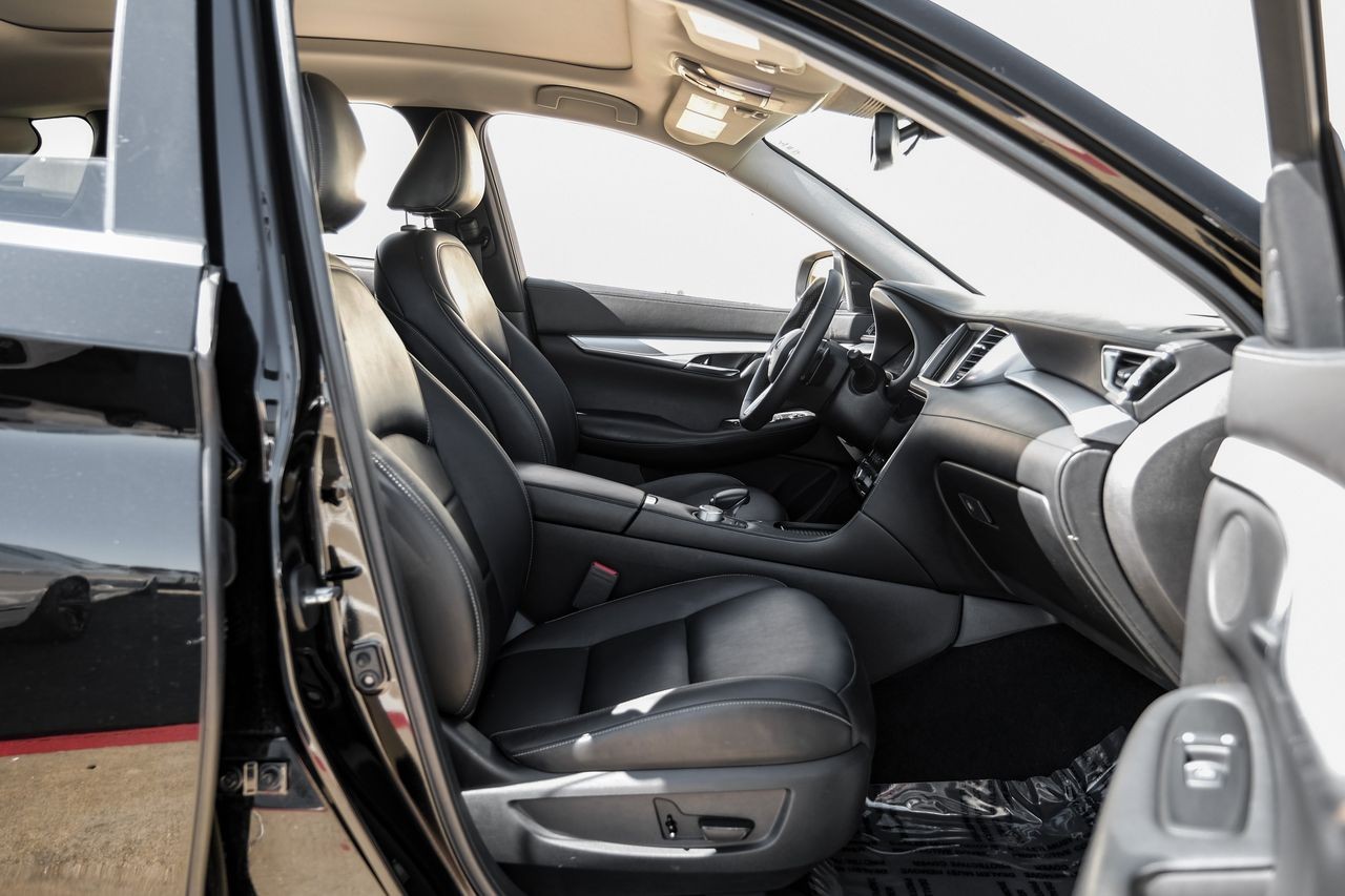 INFINITI QX50 Vehicle Main Gallery Image 39