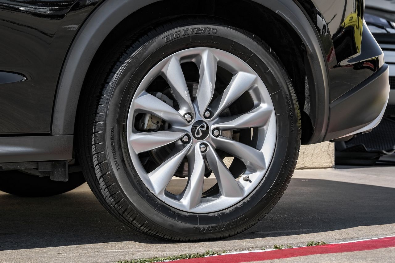 INFINITI QX50 Vehicle Main Gallery Image 58