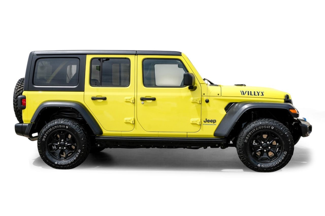 Jeep Wrangler 4xe Vehicle Main Gallery Image 08