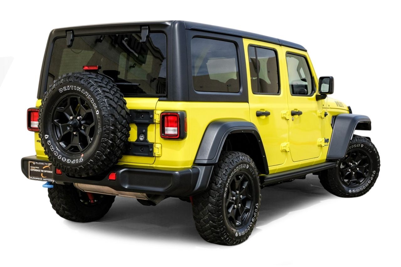 Jeep Wrangler 4xe Vehicle Main Gallery Image 09