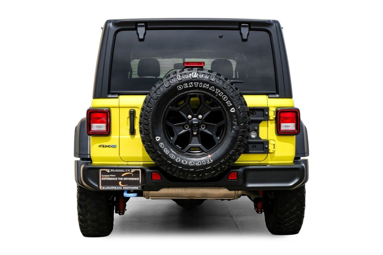 Jeep Wrangler 4xe Vehicle Main Gallery Image 10