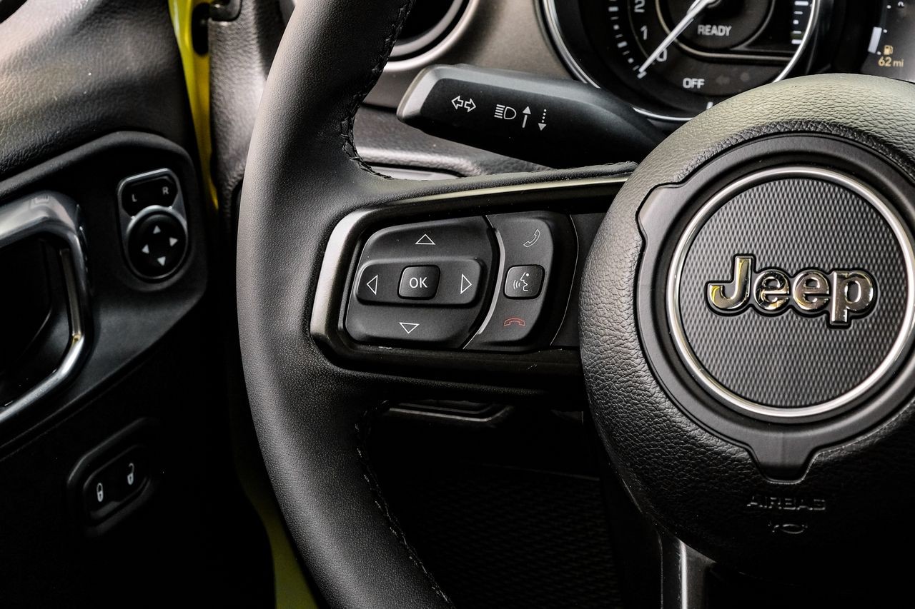 Jeep Wrangler 4xe Vehicle Main Gallery Image 18