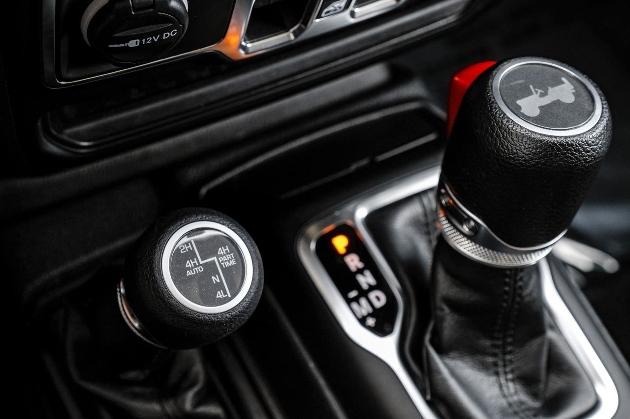 Jeep Wrangler 4xe Vehicle Main Gallery Image 27