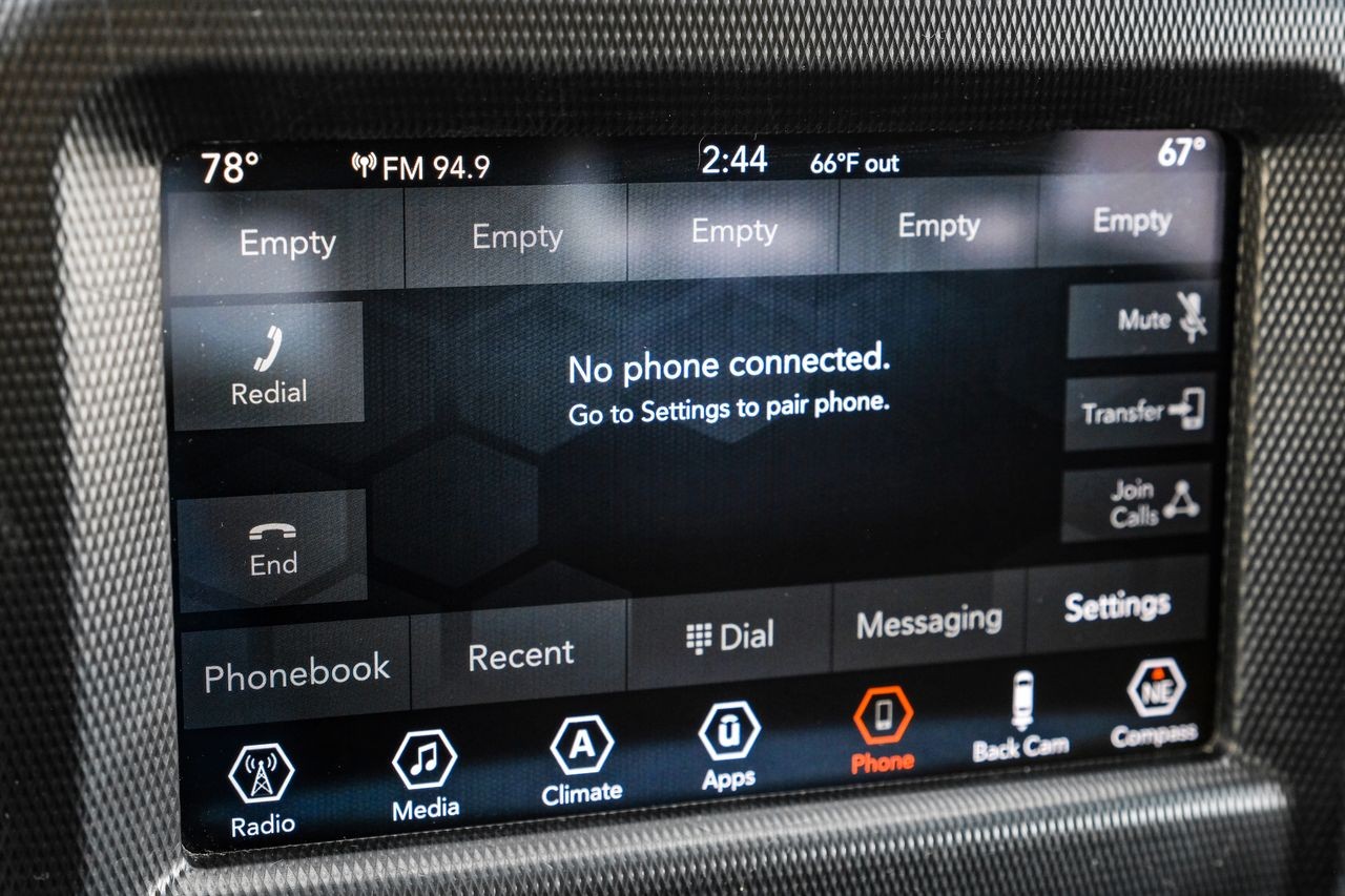 Jeep Wrangler 4xe Vehicle Main Gallery Image 31