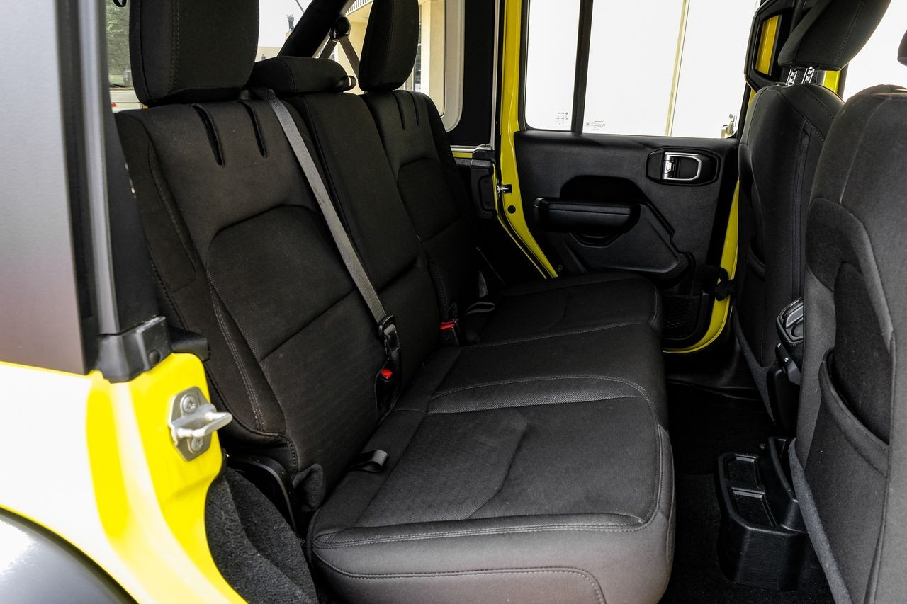 Jeep Wrangler 4xe Vehicle Main Gallery Image 36