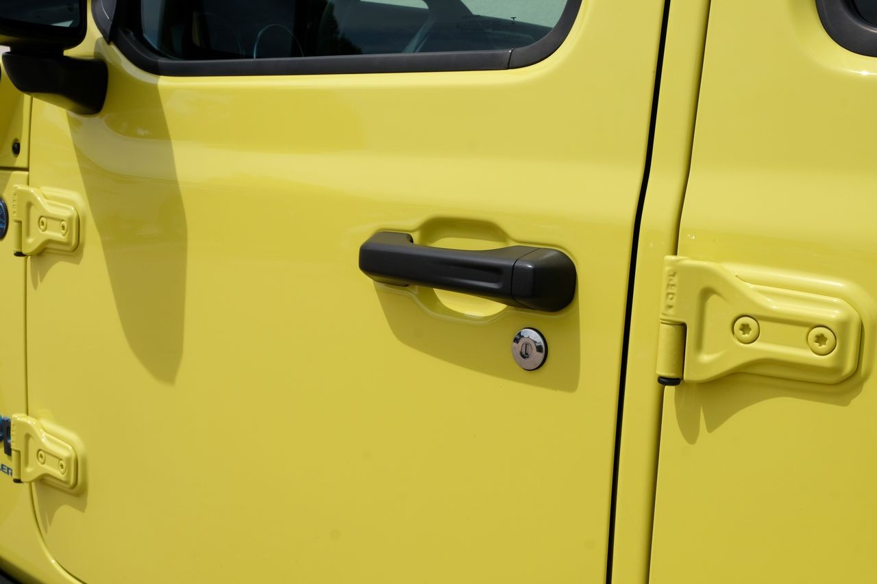 Jeep Wrangler 4xe Vehicle Main Gallery Image 40