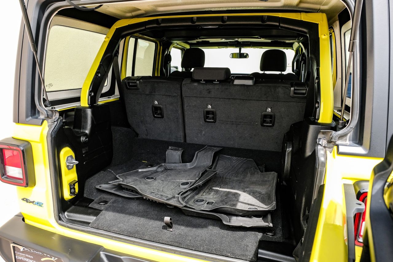 Jeep Wrangler 4xe Vehicle Main Gallery Image 49