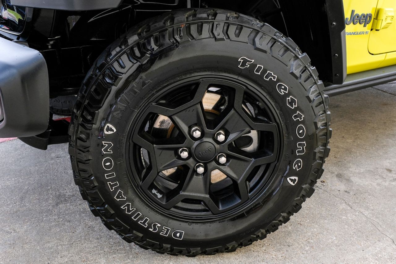 Jeep Wrangler 4xe Vehicle Main Gallery Image 54