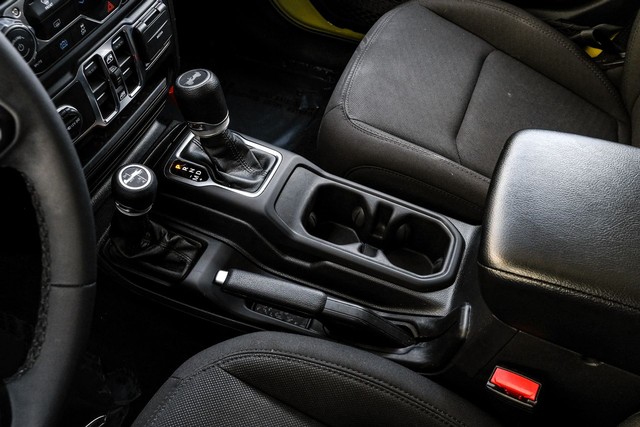 Jeep Wrangler 4xe Vehicle Main Gallery Image 26