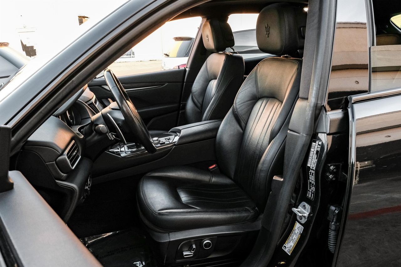 Maserati Levante Vehicle Main Gallery Image 33